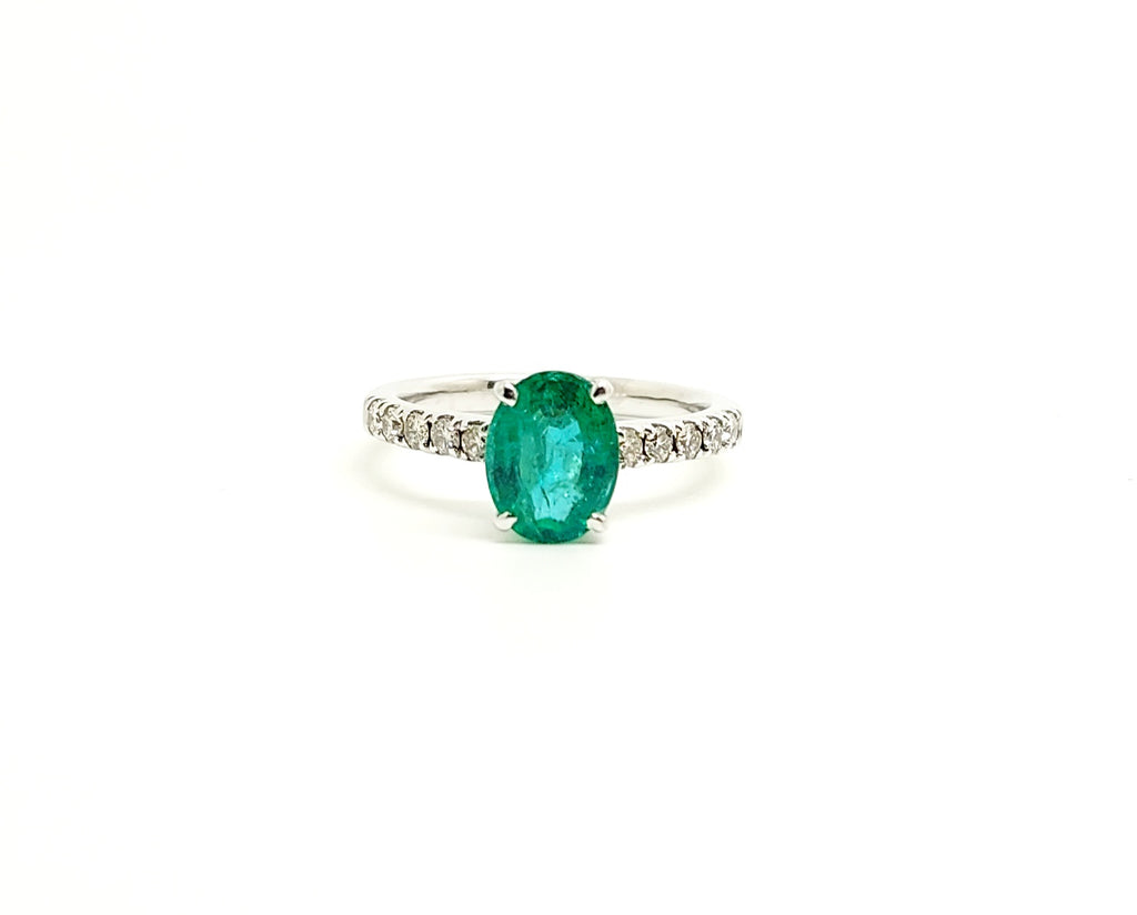 EMERALD & DIAMOND SIMPLE RING / ITEM CODE: 2077