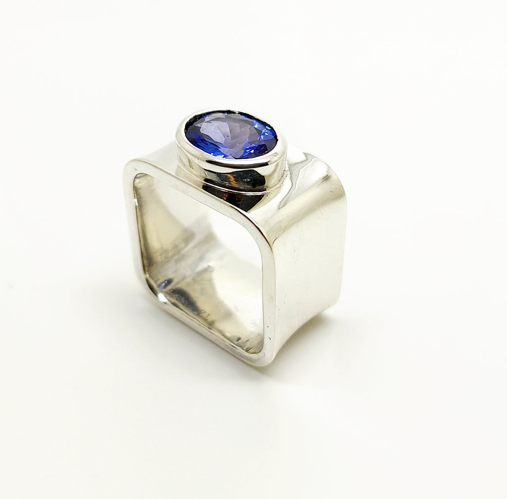 Tanzanite silver square Ring