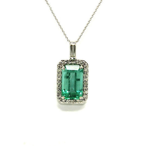 Emerald And Diamond Halo Pendant Ad No.0718